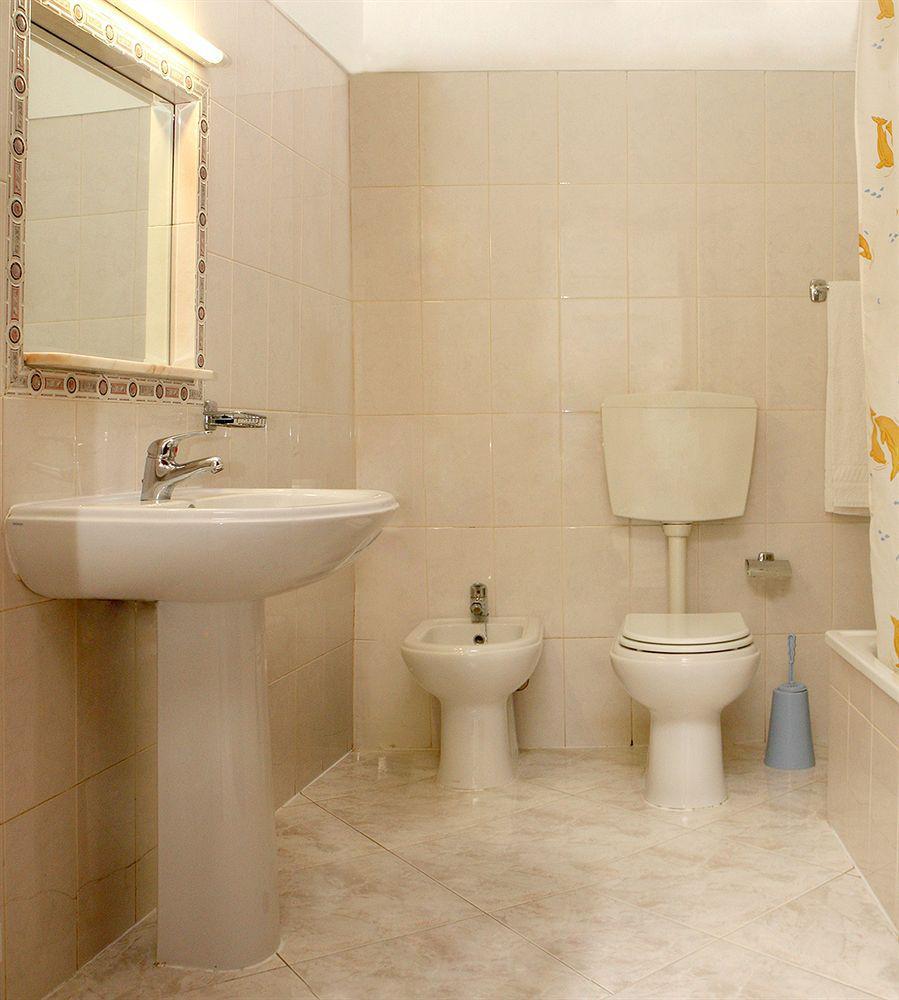 Kings Apartments Quarteira Luaran gambar