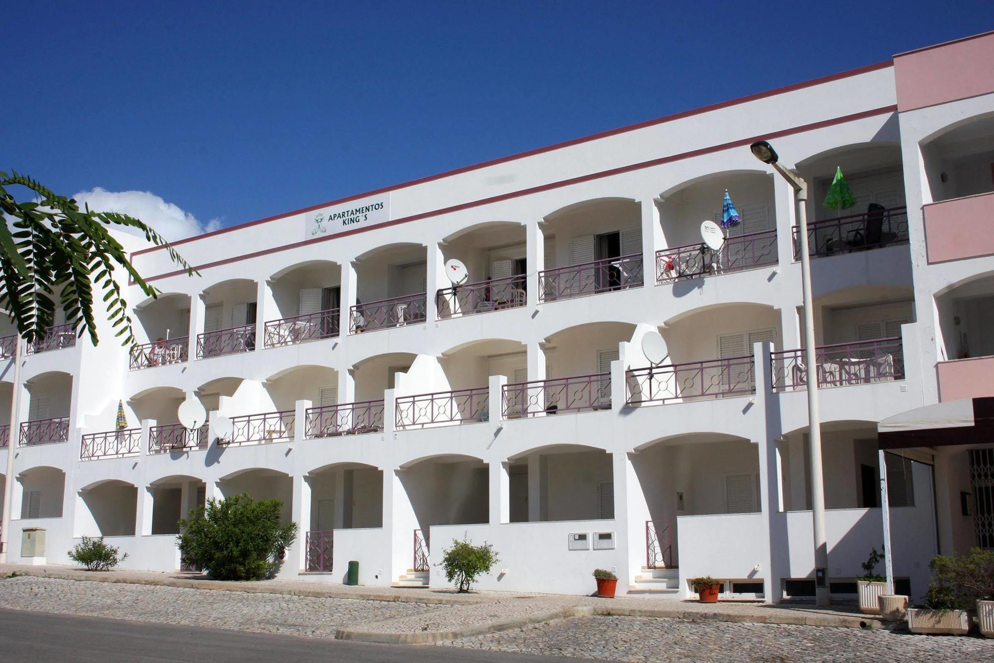Kings Apartments Quarteira Luaran gambar