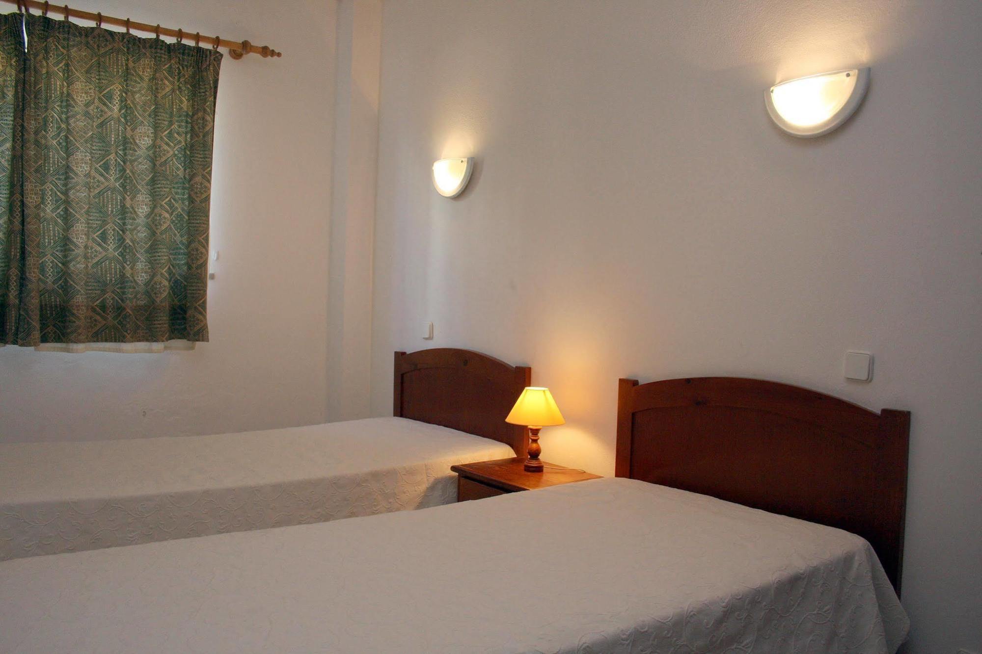 Kings Apartments Quarteira Luaran gambar